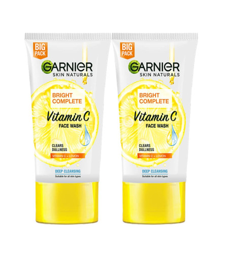 Garnier Skin Naturals Bright detergente viso completo alla vitamina C, per una